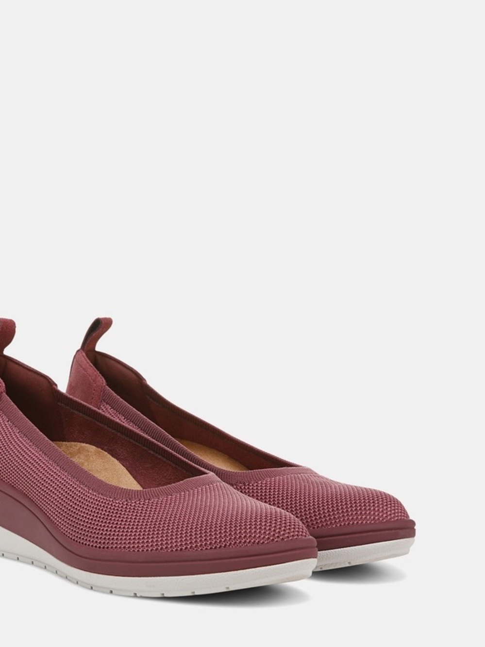Vionic
Jacey Knit Wedge New Size 6.5 Mauve